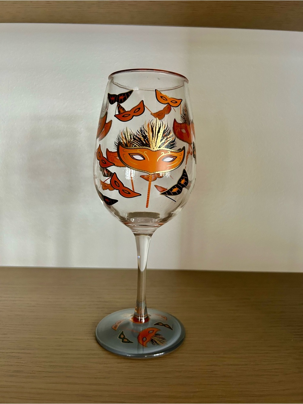 Lolita Black & Orange Acrylic Mask 🎭 Wine Glass